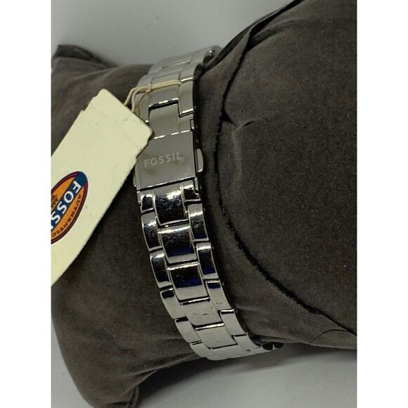 Fossil PR2107 Womens Stainless Steel Analog Silver Dial Quartz Wrist Watch GE139 - Picture 4 of 11